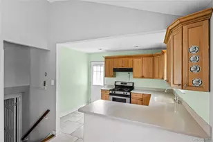 1563 Baldwin Blvd, Bay Shore, NY 11706 - Photo 10