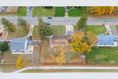 1563 Baldwin Boulevard, Bay Shore, NY 11706 - Photo 10