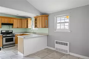 1563 Baldwin Blvd, Bay Shore, NY 11706 - Photo 8
