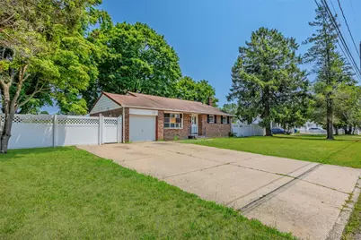 1563 Baldwin Boulevard, Bay Shore, NY 11706 - Photo 6