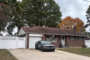 1563 Baldwin Blvd, Bay Shore, NY 11706 - Photo 2