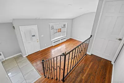 1563 Baldwin Boulevard, Bay Shore, NY 11706 - Photo 20