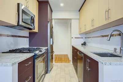 100-25 Queens Boulevard #7FF, Forest Hills, NY 11375 - Photo 16