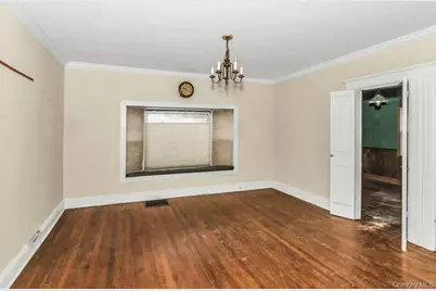 113 Murray Avenue, Port Washington, NY 11050 - Photo 10