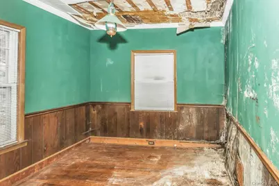 113 Murray Avenue, Port Washington, NY 11050 - Photo 12