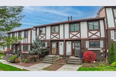 117 Buckingham Court, Pomona, NY 10970 - Photo 1