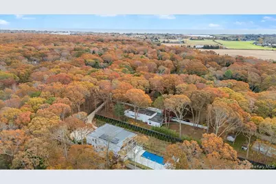 21 Westwood Road, Wainscott, NY 11975 - Photo 40