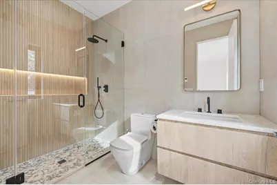 21 Westwood Road, Wainscott, NY 11975 - Photo 28