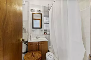 953 Rhinelander Ave, Bronx, NY 10462 - Photo 16