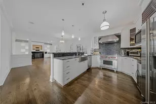 1 Fanny Cir, Yorktown Heights, NY 10598 - Photo 10