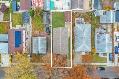 89 Hunnewell Avenue, Elmont, NY 11003 - Photo 4
