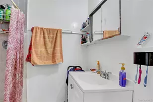 121-02 153rd St, Jamaica, NY 11434 - Photo 24