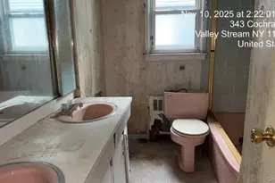 343 Cochran Pl, Valley Stream, NY 11581 - Photo 8