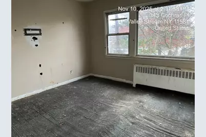 343 Cochran Place, Valley Stream, NY 11581 - Photo 16