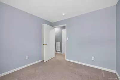 261 Ruth Court, Middletown, NY 10940 - Photo 16