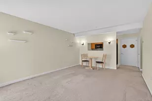 261 Ruth Ct, Middletown, NY 10940 - Photo 4