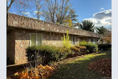 165 Scott Avenue, Deer Park, NY 11729 - Photo 2