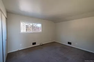 83 Edgepark Rd, White Plains, NY 10603 - Photo 22