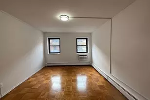 100 Clinton Ave, Mineola, NY 11501 - Photo 4