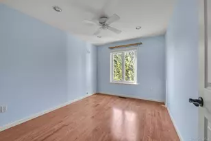 242-25A Oak Park Dr, Douglaston, NY 11362 - Photo 10