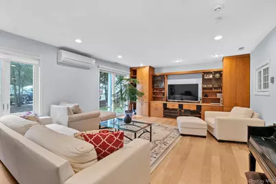 242-25A Oak Park Drive, Douglaston, NY 11362 - Photo 2