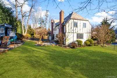 22 Verdun Avenue, New Rochelle, NY 10804 - Photo 28