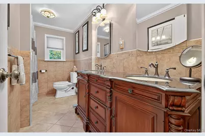 15 Duke Place, Glen Cove, NY 11542 - Photo 20