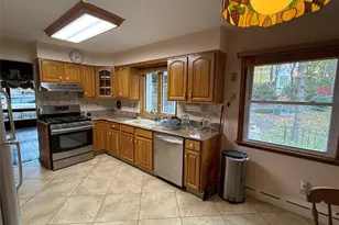 10 Glenbrook Rd, Monsey, NY 10952 - Photo 6