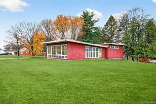 57 Overhill Rd, Middletown, NY 10940 - Photo 2