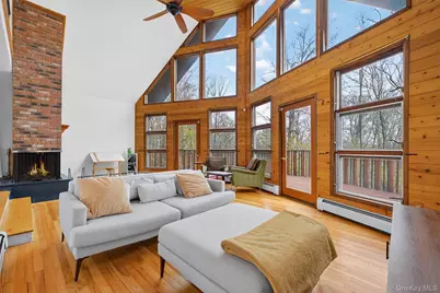 74 Brandy Lane, Wappingers Falls, NY 12590 - Photo 6