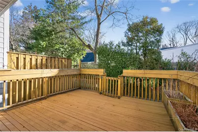 13 Parkridge Court, Huntington, NY 11743 - Photo 26