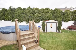 529 Lombard St, North Babylon, NY 11703 - Photo 18