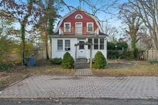 83 Elm Rd E, Mastic Beach, NY 11951 - Photo 2