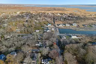 83 Elm Rd E, Mastic Beach, NY 11951 - Photo 30