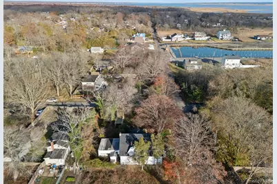 83 Elm Road E, Mastic Beach, NY 11951 - Photo 20