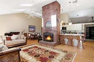 18 Greenlawn Rd, Huntington, NY 11743 - Photo 12