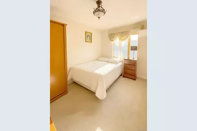 144-24 Jewel Avenue, Kew Gardens, NY 11367 - Photo 12