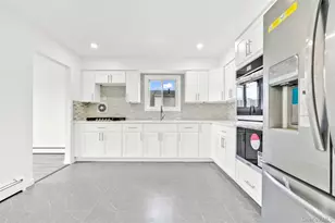 137-05 159th St, Jamaica, NY 11434 - Photo 8