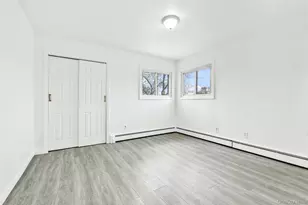 137-05 159th St, Jamaica, NY 11434 - Photo 10