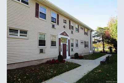 324 Post Avenue #12F, Westbury, NY 11590 - Photo 2