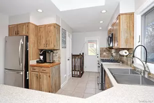 19 Augur Rd, Suffern, NY 10901 - Photo 10