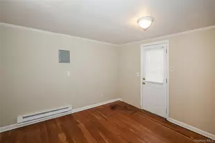 49 East Ave, Glen Cove, NY 11542 - Photo 22