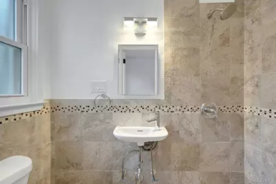 1 Echo Bay Place, New Rochelle, NY 10805 - Photo 26