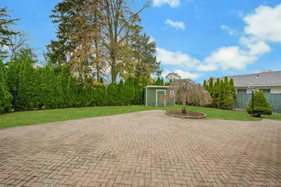 1 Echo Bay Place, New Rochelle, NY 10805 - Photo 36