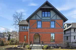 34 Clinton Ave, Dobbs Ferry, NY 10522 - Photo 2