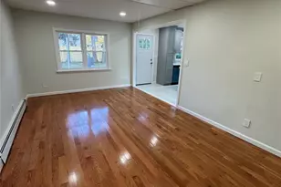 381 Grace St, Holbrook, NY 11741 - Photo 8