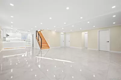 7662 174th Street, Fresh Meadows, NY 11366 - Photo 6