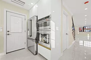 76-62 174th St, Fresh Meadows, NY 11366 - Photo 12