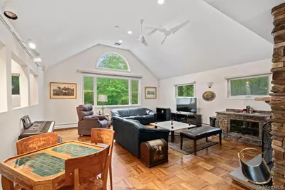 30 Darby Drive, South Huntington, NY 11746 - Photo 4