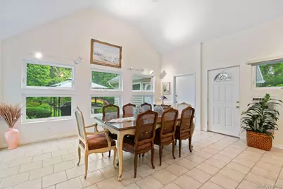 30 Darby Drive, South Huntington, NY 11746 - Photo 8